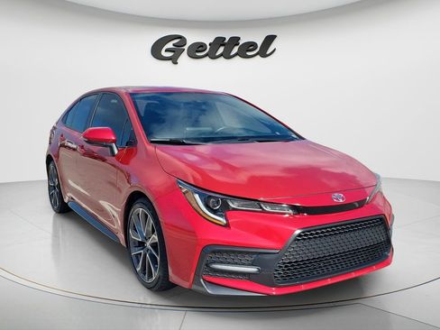 Used 2021 Toyota Corolla XSE FWD image 3
