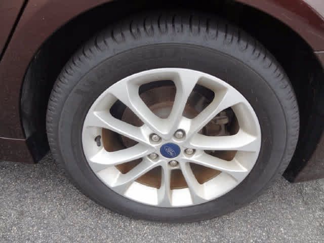Used 2019 Ford Fusion SE FWD image 28