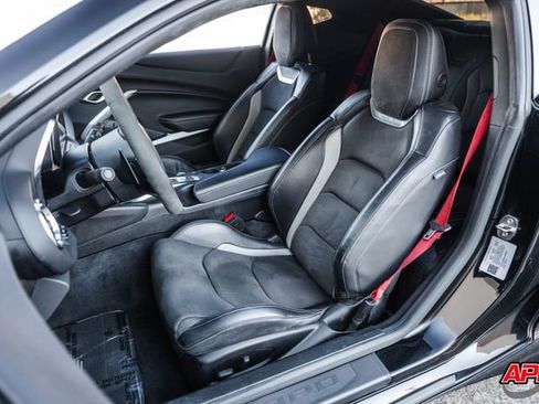 Used 2020 Chevrolet Camaro SS image 5