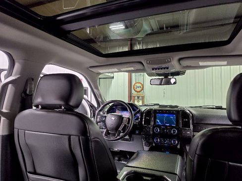 Used 2020 Ford F250 Lariat w/ Lariat Ultimate Package AWD/4WD image 20