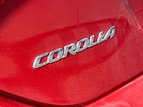 Used 2015 Toyota Corolla S Premium image 32