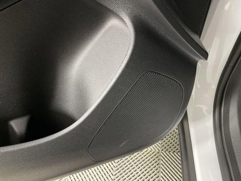 Used 2025 Buick Envista Preferred image 22