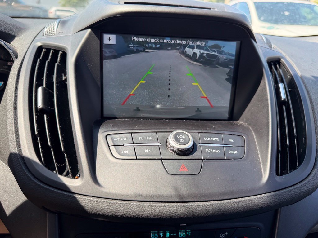 Used 2018 Ford Escape SE w/ SE Sync 3 Package FWD image 26