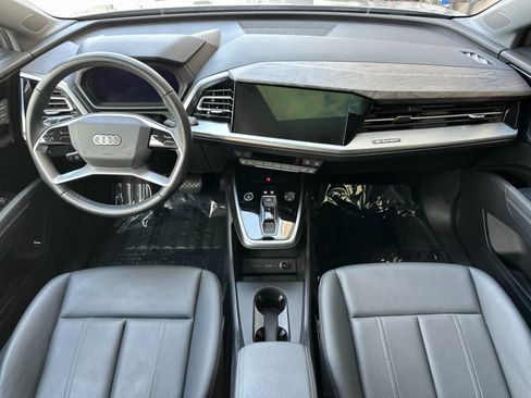 Used 2024 Audi Q4 e-tron Premium AWD/4WD image 3