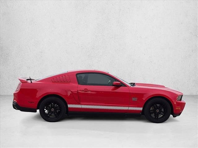 Used 2011 Ford Mustang GT Premium w/ GT Coupe Accessory Pkg 5 RWD image 4