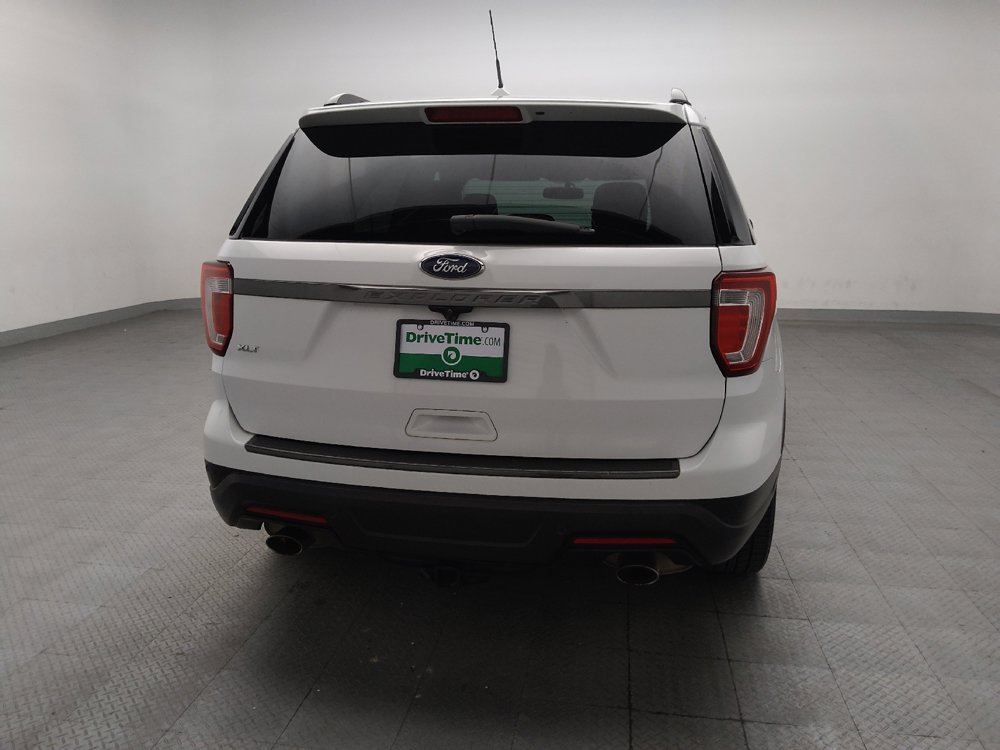 Used 2019 Ford Explorer XLT w/ Equipment Group 202A FWD image 7
