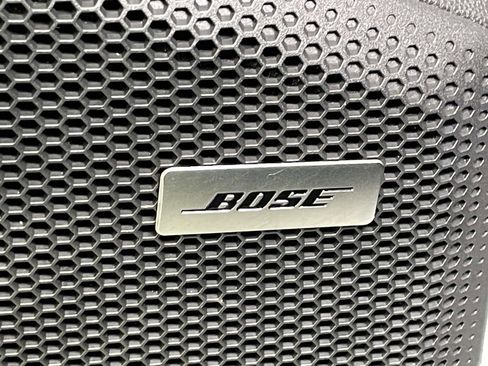 Used 2025 Porsche Macan 4 Electric image 36