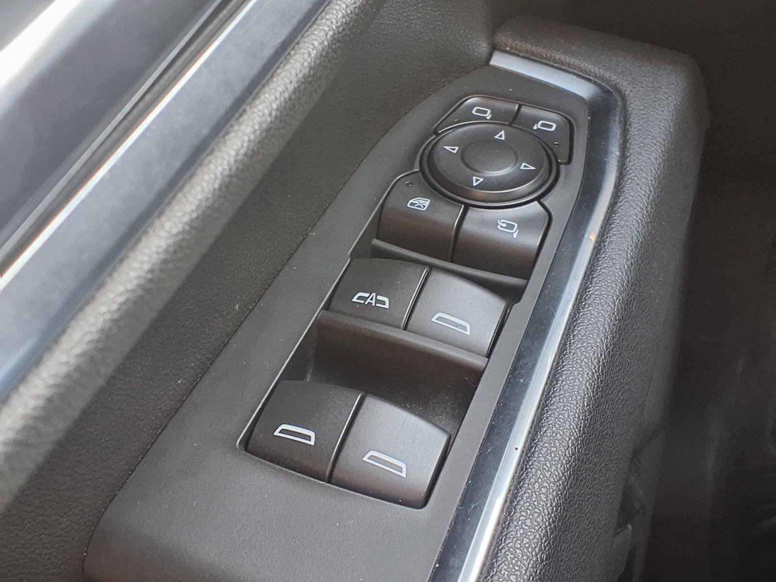 Used 2025 Chevrolet Silverado 2500 LT w/ Safety Package AWD/4WD image 18