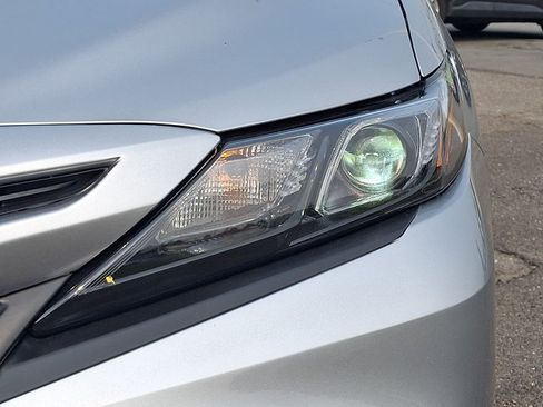 Used 2024 Toyota Camry SE FWD image 29