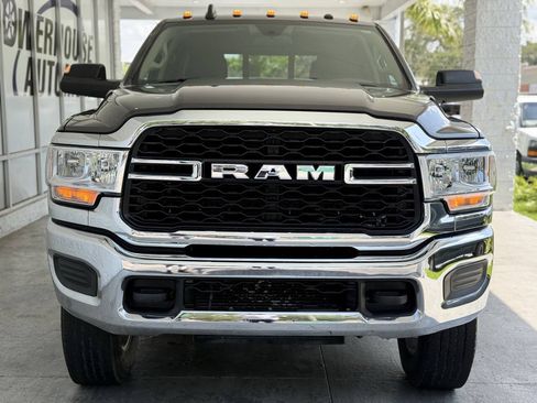 Used 2019 RAM 3500 Tradesman AWD/4WD image 9