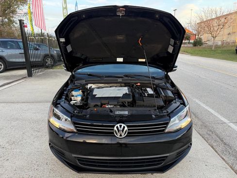 Used 2012 Volkswagen Jetta TDI image 8