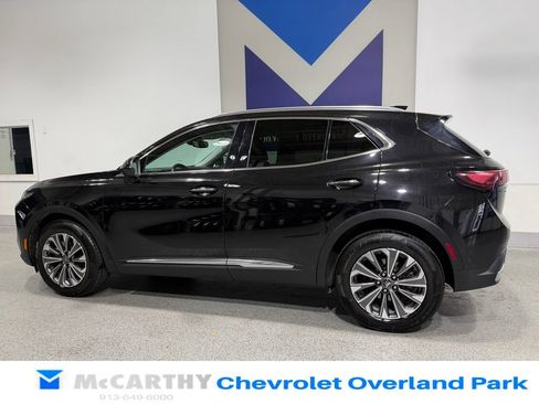 Used 2024 Buick Envision Preferred AWD/4WD image 7