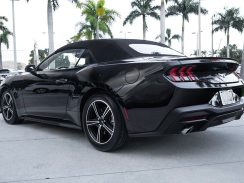 Used 2024 Ford Mustang Premium image 22