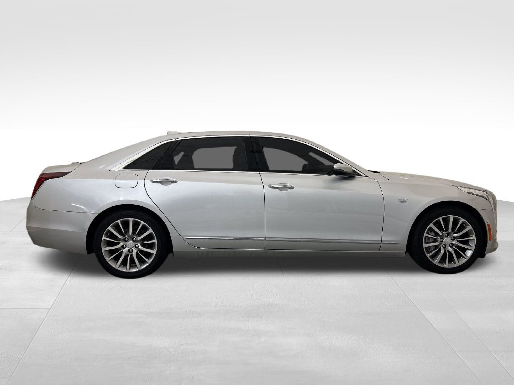 Used 2018 Cadillac CT6 Luxury AWD/4WD image 7