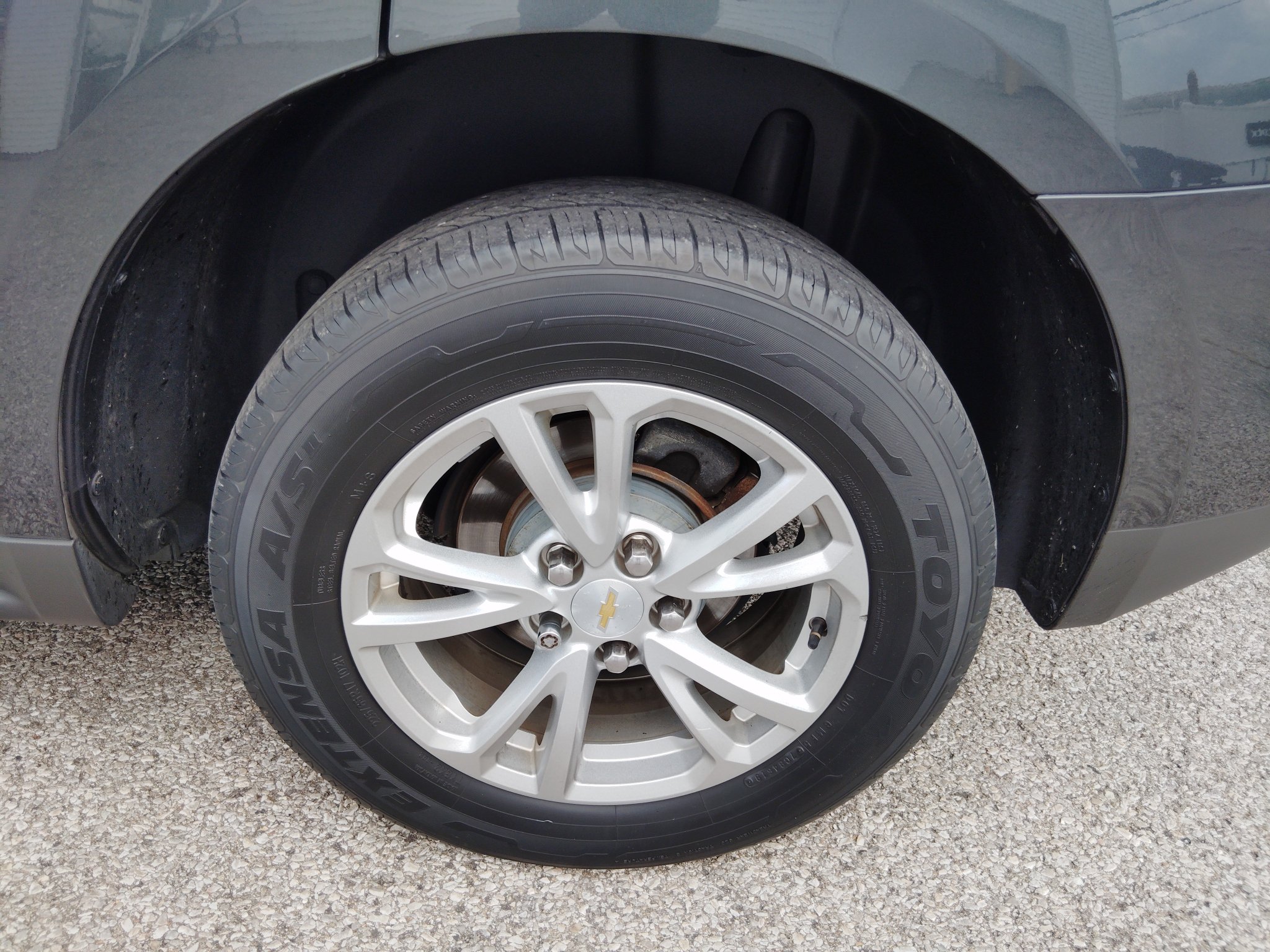 Used 2017 Chevrolet Equinox LT w/ Convenience Package FWD image 9