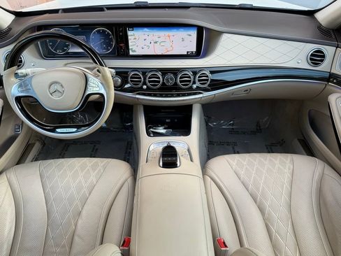 Used 2017 Mercedes-Benz Maybach S 550 4MATIC image 24