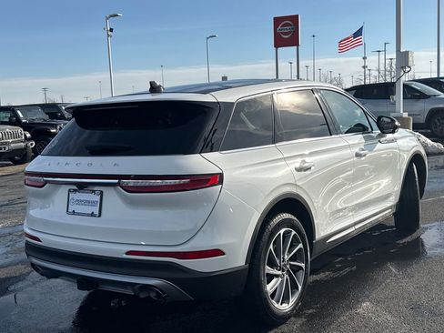 Used 2024 Lincoln Corsair AWD w/ Equipment Group 101A image 3