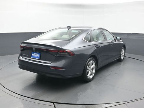 Certified 2024 Honda Accord LX image 7