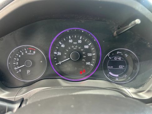 Used 2018 Honda HR-V EX image 16