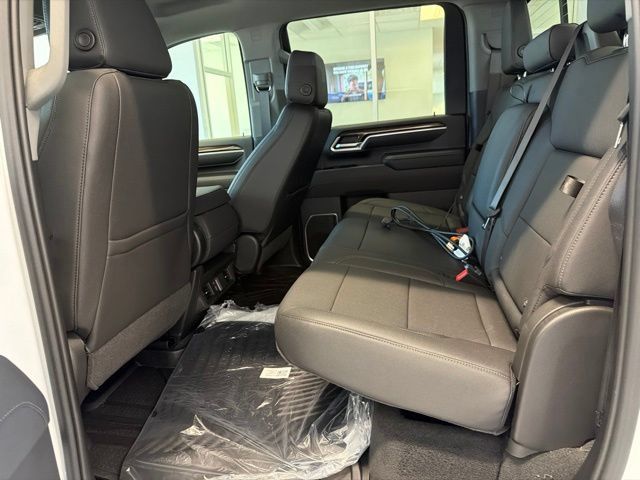New 2026 Chevrolet Silverado 3500 LT w/ Z71 Chrome Sport Edition AWD/4WD image 24