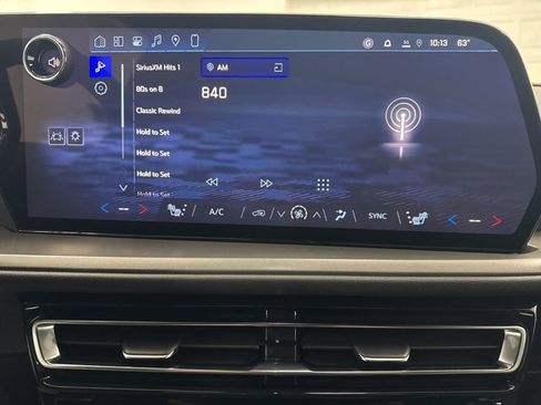 New 2026 Chevrolet Traverse LT w/ Sun and Wheel Package image 16