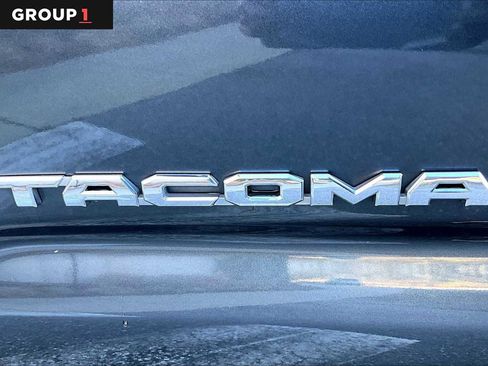 Certified 2022 Toyota Tacoma TRD Sport image 32