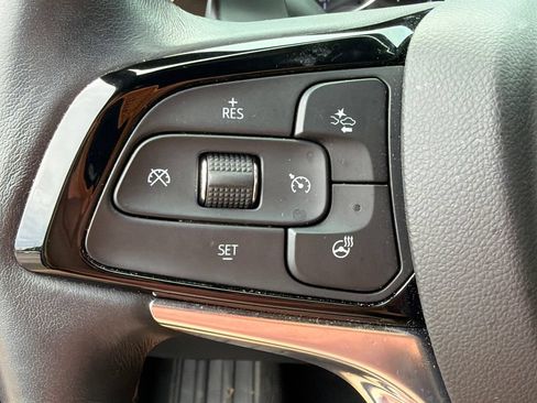 Used 2023 Buick Enclave Avenir w/ Avenir Technology Package FWD image 24