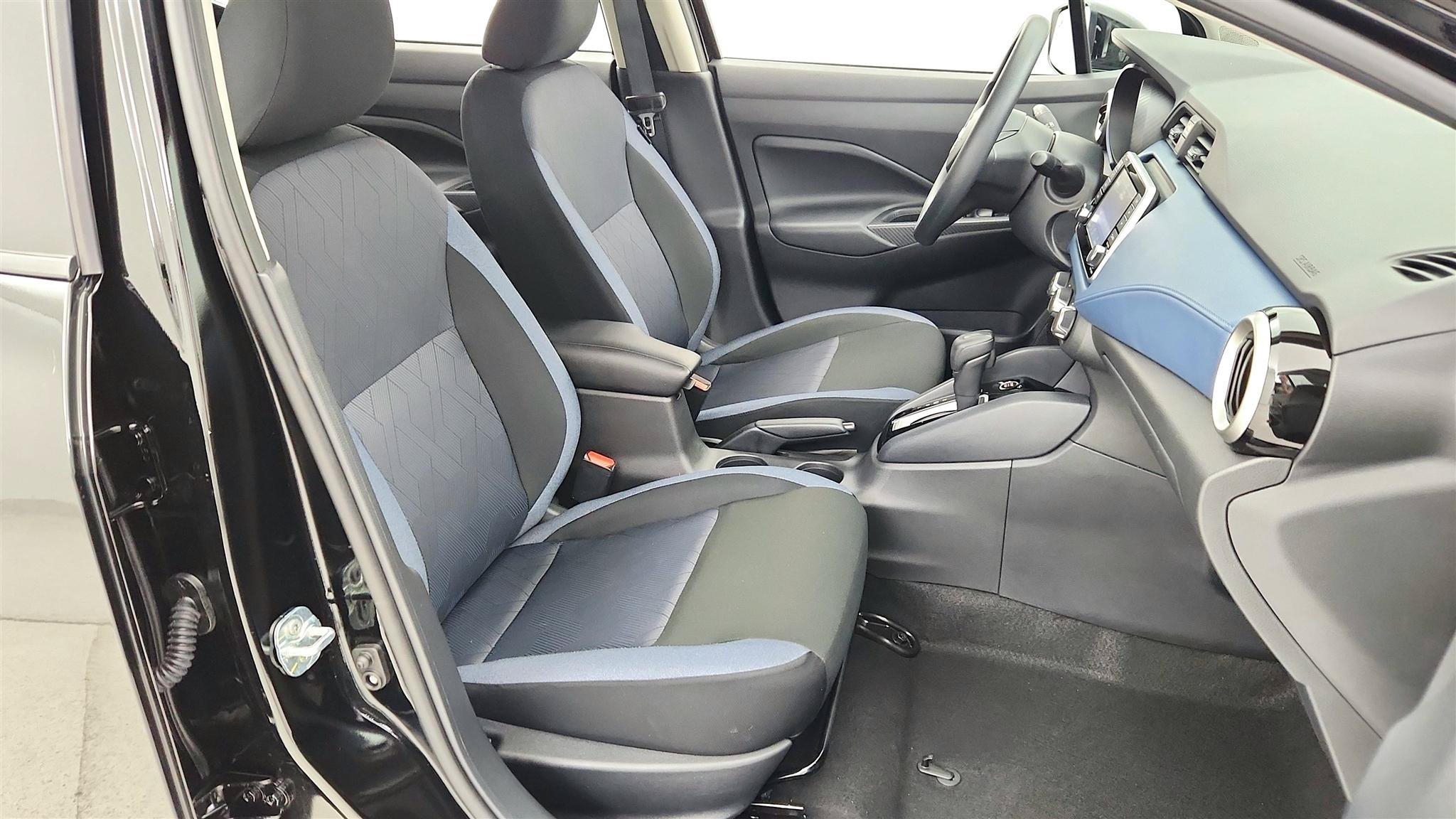 Used 2025 Nissan Versa SV w/ Trunk Package FWD image 20