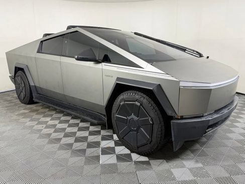 Used 2024 Tesla Cybertruck Cyberbeast AWD/4WD image 10