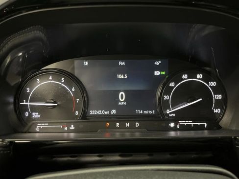 Used 2022 Lincoln Corsair AWD w/ Premium Package image 20