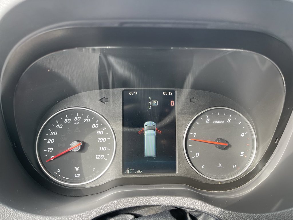 Used 2024 Mercedes-Benz Sprinter 2500 image 7