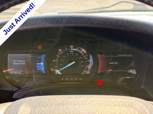 Used 2017 Ford Expedition Limited w/ Equipment Group 301A RWD image 27