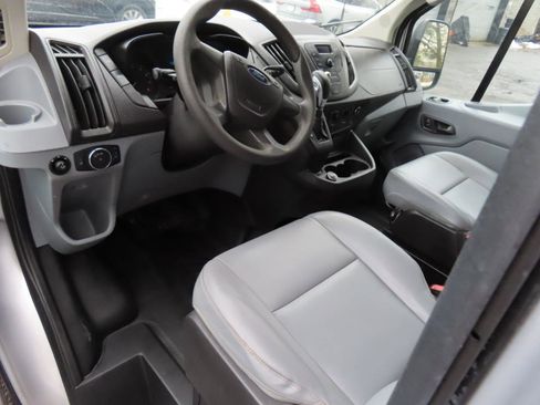 Used 2017 Ford Transit 150 130 Medium Roof image 15