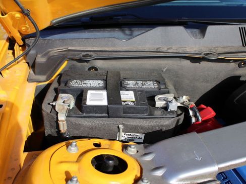 Used 2013 Ford Mustang Boss 302 w/ Boss 302 Accessory Pkg image 34