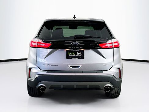 Used 2024 Ford Edge Titanium image 7