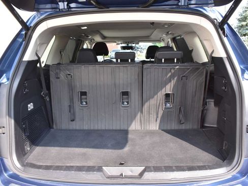 Used 2022 Subaru Ascent Limited w/ Technology Package AWD/4WD image 13