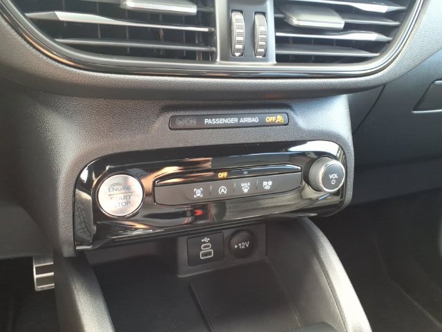 Certified 2024 Ford Escape ST-Line w/ Tech Pack #1 AWD/4WD image 19