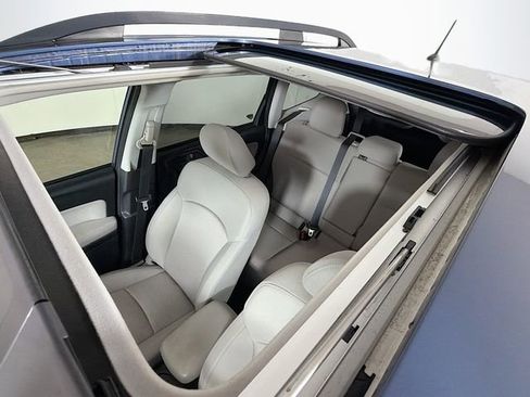 Used 2014 Subaru Forester 2.5i Premium w/ All-Weather Package image 21