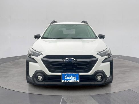 Used 2023 Subaru Outback Premium image 10