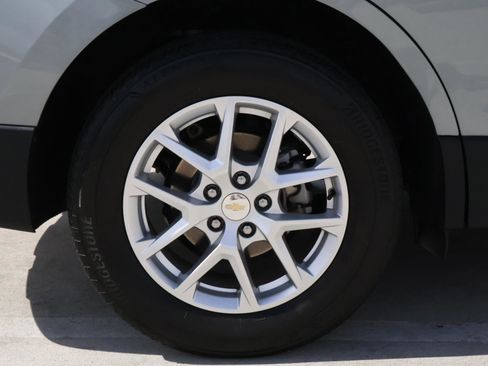 Used 2024 Chevrolet Equinox LT image 8