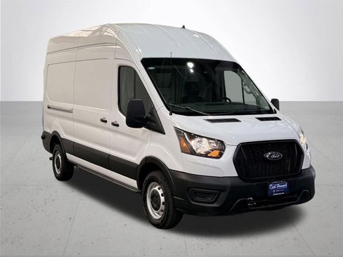 Used 2025 Ford Transit 250 148 High Roof RWD image 8