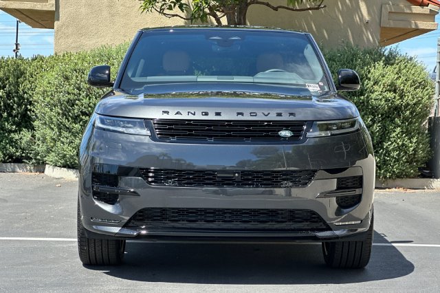 New 2026 Land Rover Range Rover Sport Dynamic SE AWD/4WD image 8