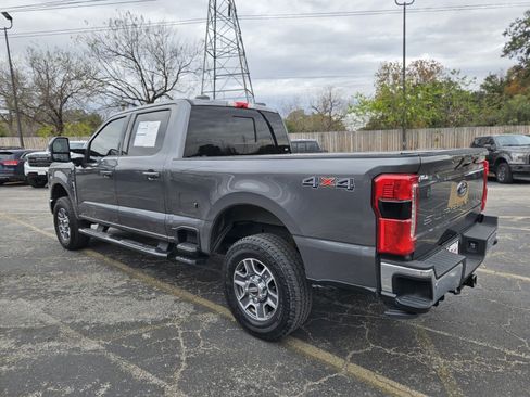 Certified 2023 Ford F250 Lariat image 6