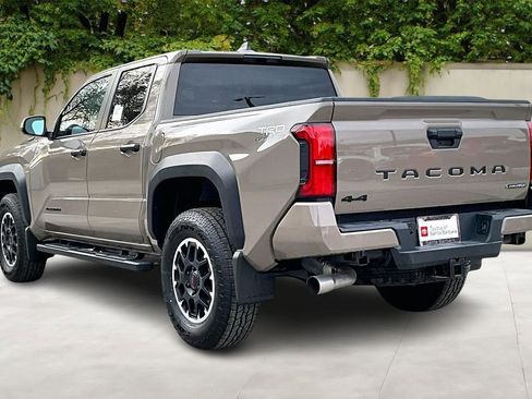 New 2026 Toyota Tacoma TRD Off-Road AWD/4WD image 3