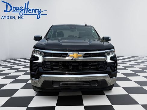 Used 2025 Chevrolet Silverado 1500 LT RWD image 8