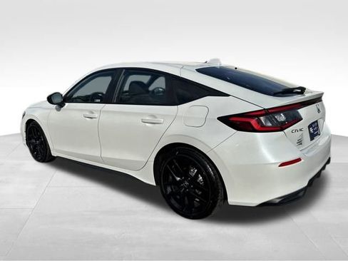 Used 2025 Honda Civic Sport image 3