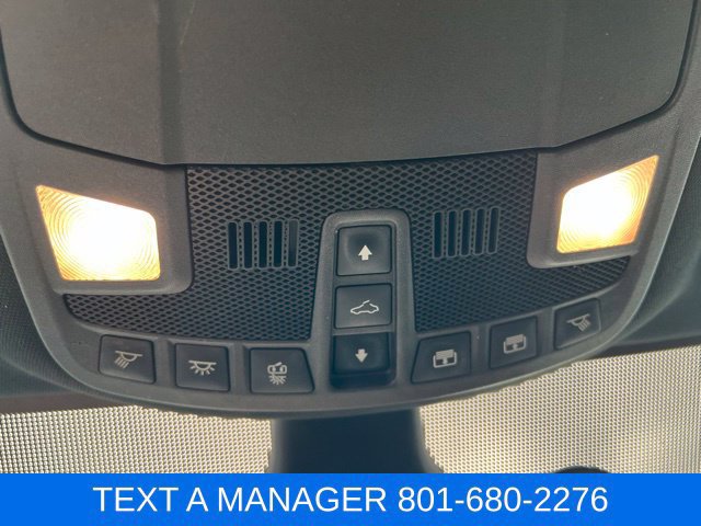 Used 2023 Ford Edge ST-Line w/ Class II Trailer Tow Package AWD/4WD image 23