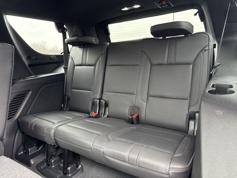 Used 2022 Chevrolet Tahoe RST image 14