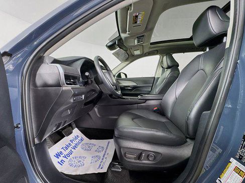 Certified 2025 Toyota Grand Highlander AWD image 20