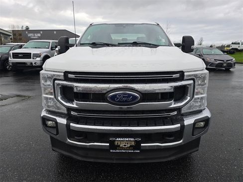 Used 2022 Ford F350 XLT w/ XLT Value Package image 9